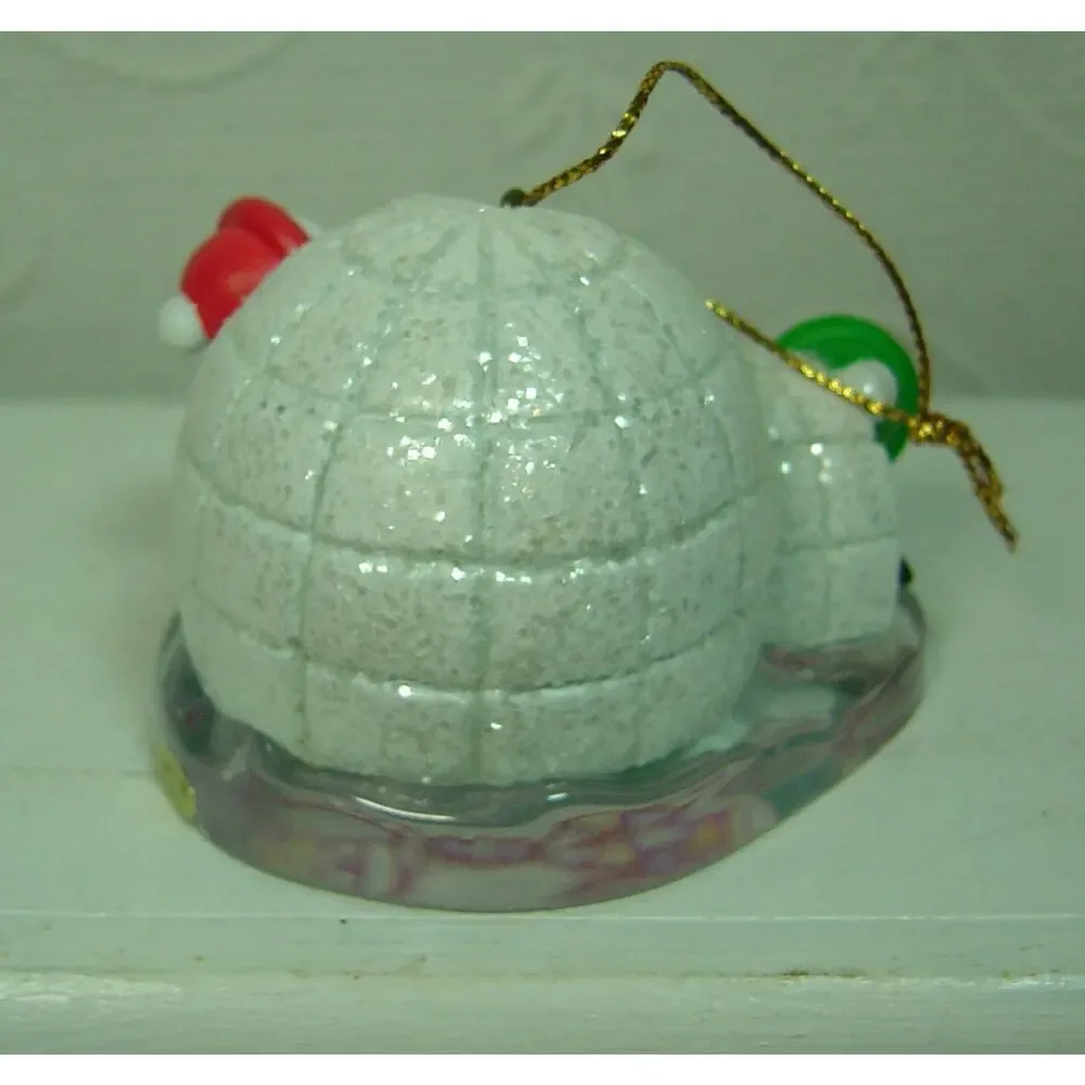 VINTAGE TREE ORNAMENT-NEW HOME-1996-IGLOO WITH PENGUINS